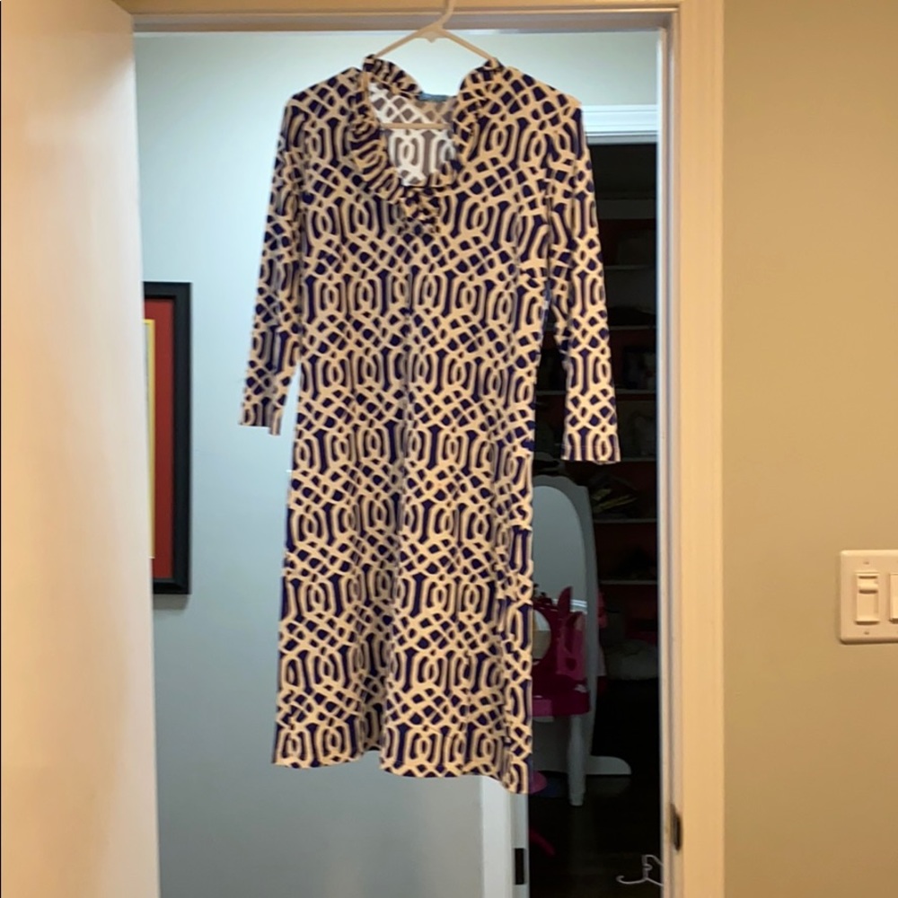 J McGlaughlin size small blue and white dress